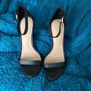 Aldo Adendaven heels size 6